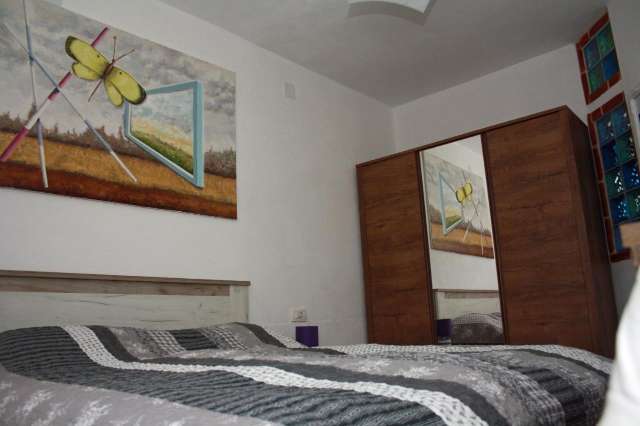 "Art House" Rovinj-Holiday, Holiday Home To Rent Rovinjsko Selo Exterior foto